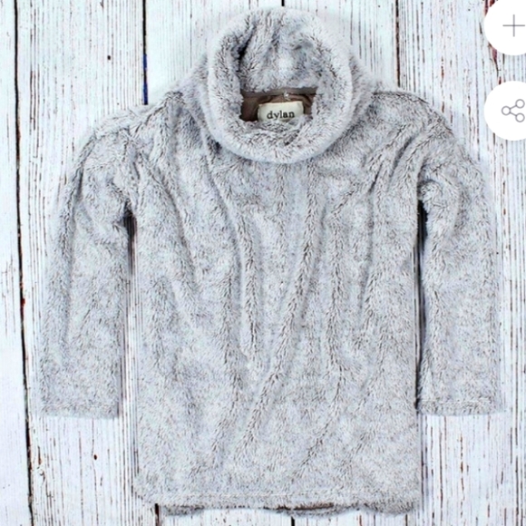 Dylan Shag Sherpa Soft Sweater - Picture 1 of 5